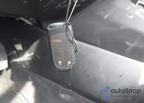 2024 Jeep Compass Latitude 4X4 from USA, damaged, VIN 3C4NJDBN0RT607678